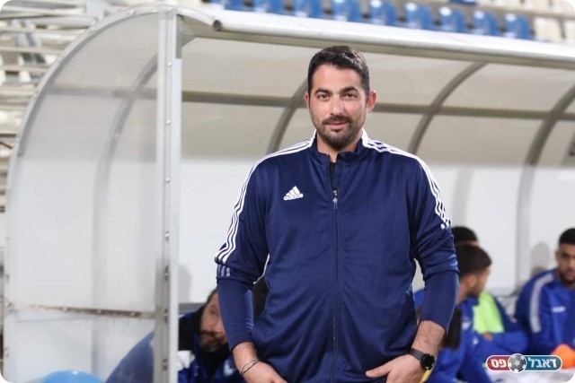 מחכה לכאוכב. עומר לוינזון (דאפר מחאמיד)